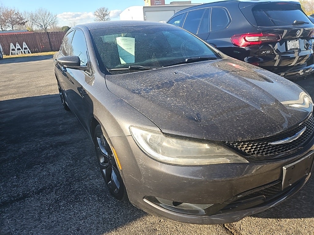 2015 Chrysler 200 S