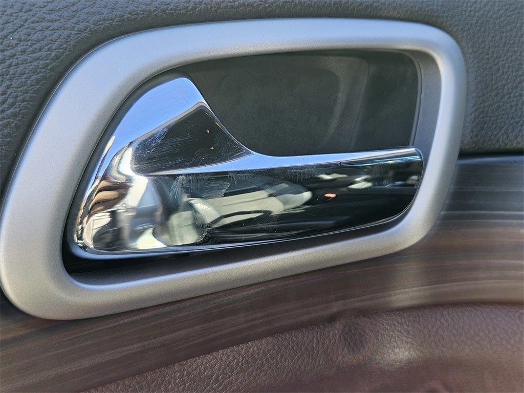 2020 Jeep Grand Cherokee Altitude 4X2