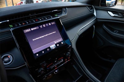 2025 Jeep Grand Cherokee GRAND CHEROKEE ALTITUDE 4X2