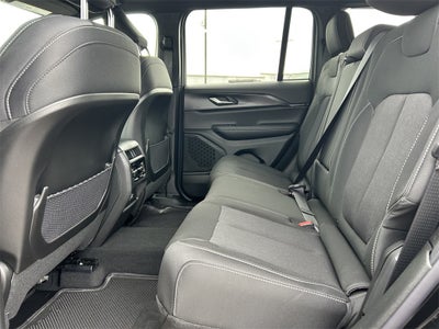 2025 Jeep Grand Cherokee GRAND CHEROKEE LAREDO 4X2