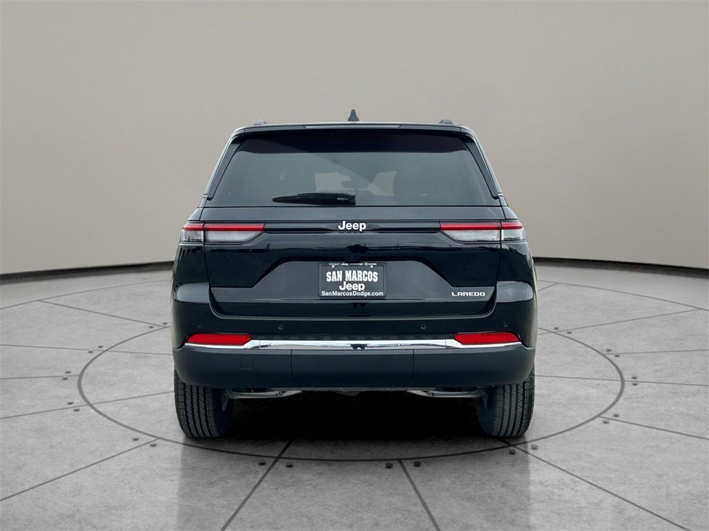 2025 Jeep Grand Cherokee GRAND CHEROKEE LAREDO 4X2