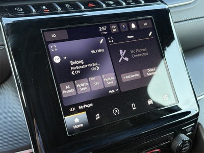 2025 Jeep Grand Cherokee GRAND CHEROKEE LAREDO 4X2