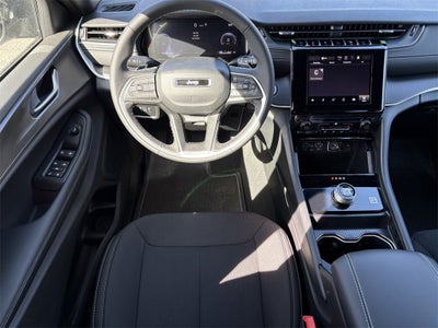 2025 Jeep Grand Cherokee GRAND CHEROKEE LAREDO 4X2