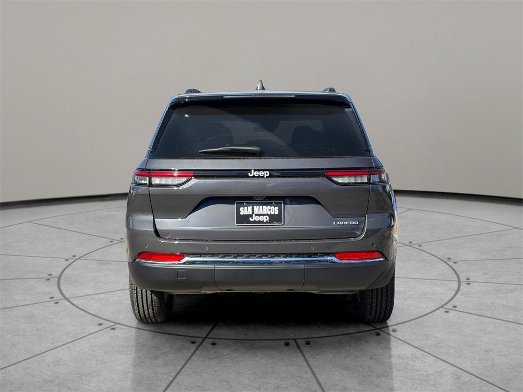 2025 Jeep Grand Cherokee GRAND CHEROKEE LAREDO 4X2