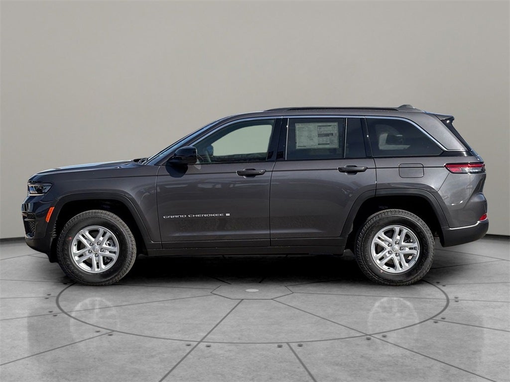 2025 Jeep Grand Cherokee GRAND CHEROKEE LAREDO 4X2