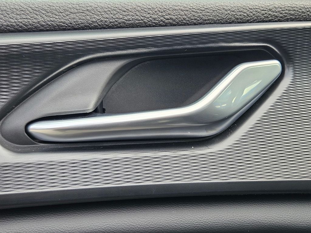 2026 Jeep Grand Cherokee GRAND CHEROKEE LAREDO X 4X2