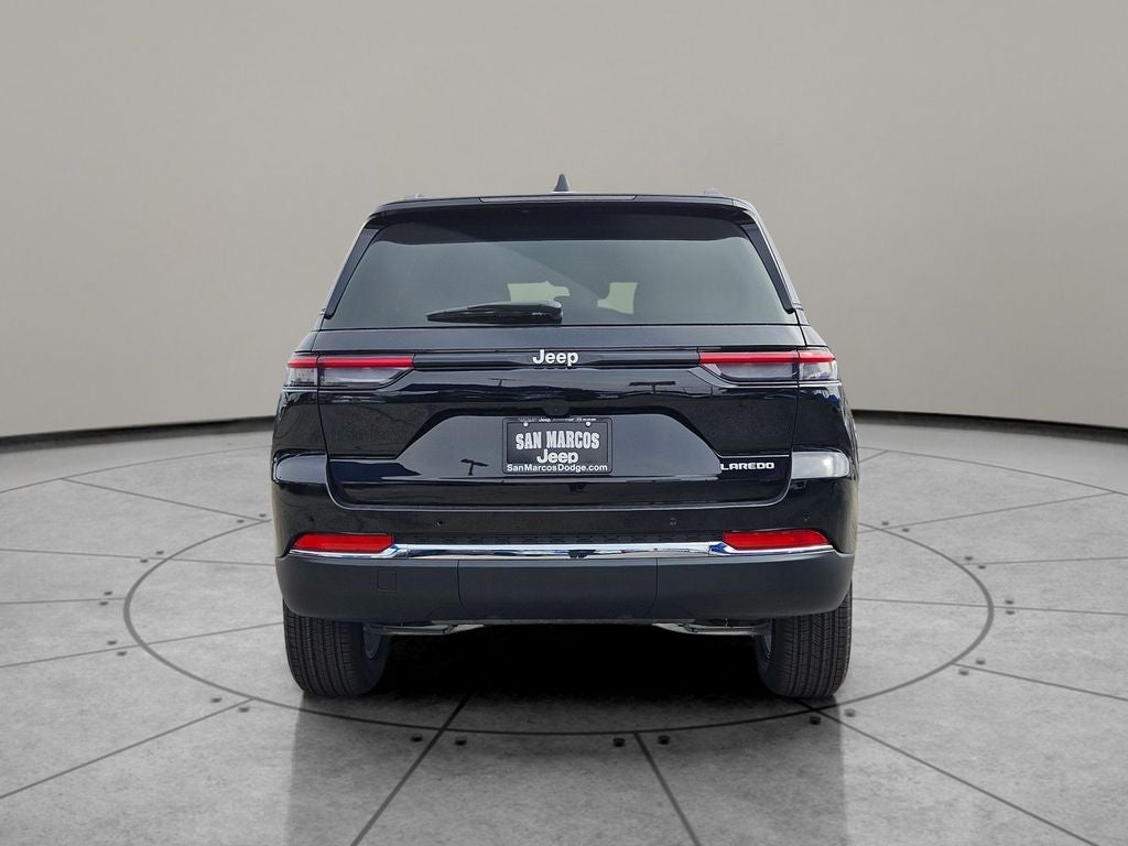 2026 Jeep Grand Cherokee GRAND CHEROKEE LAREDO X 4X2