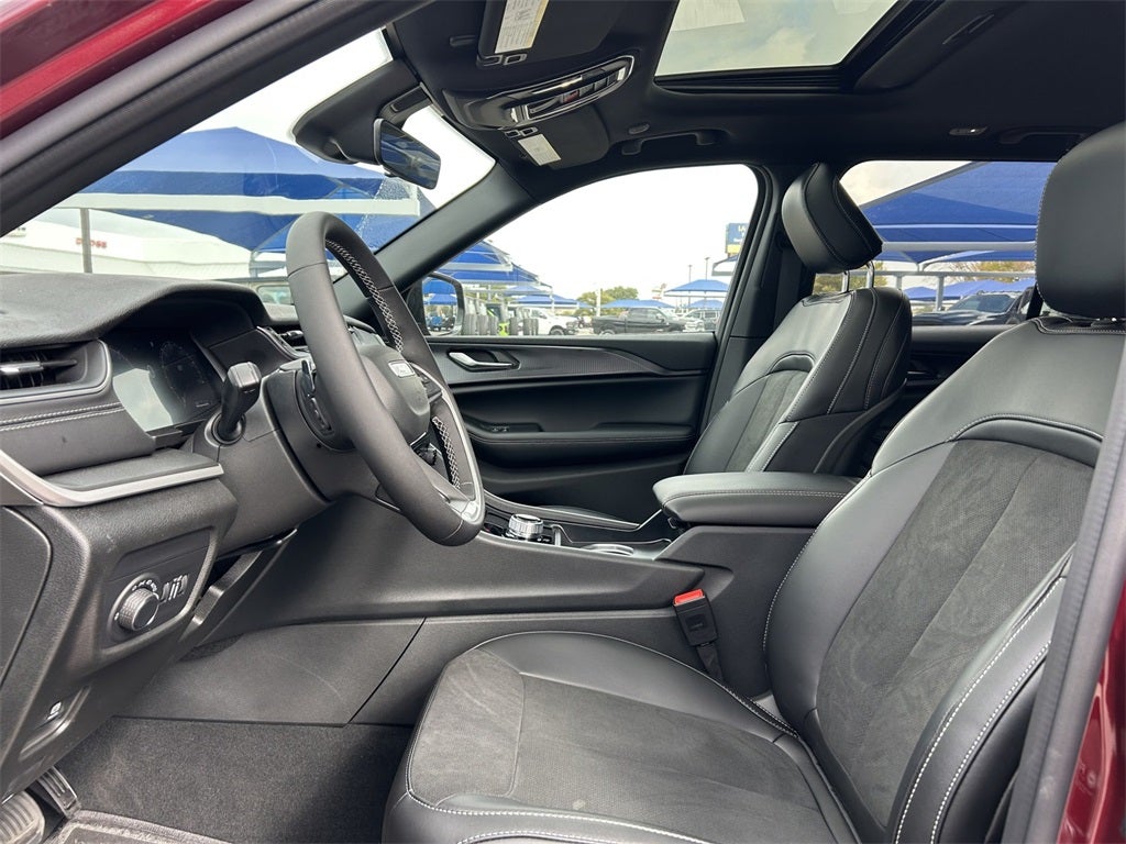 2025 Jeep Grand Cherokee GRAND CHEROKEE ALTITUDE X 4X2