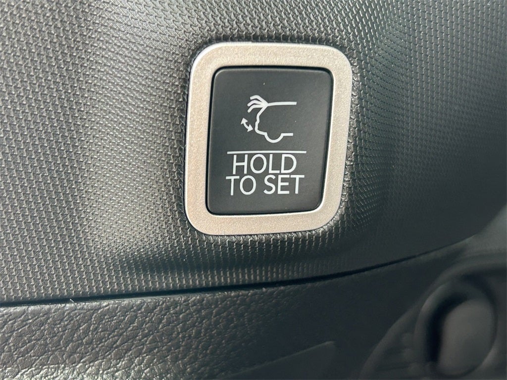 2025 Jeep Grand Cherokee GRAND CHEROKEE ALTITUDE 4X2