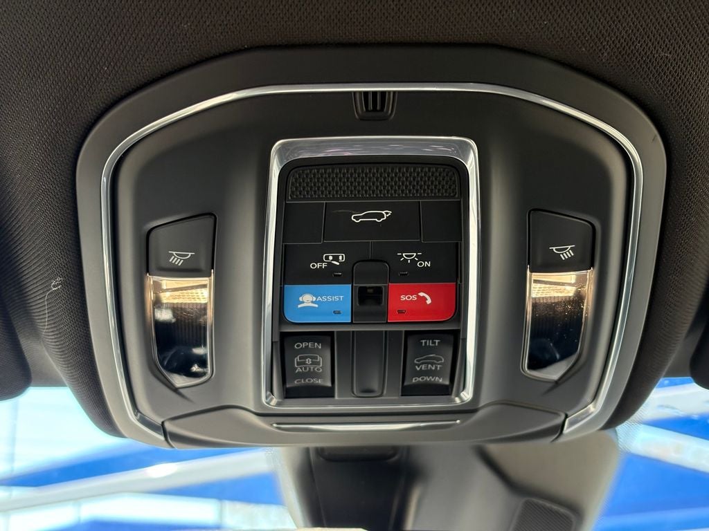 2026 Jeep Grand Cherokee GRAND CHEROKEE LAREDO X 4X2