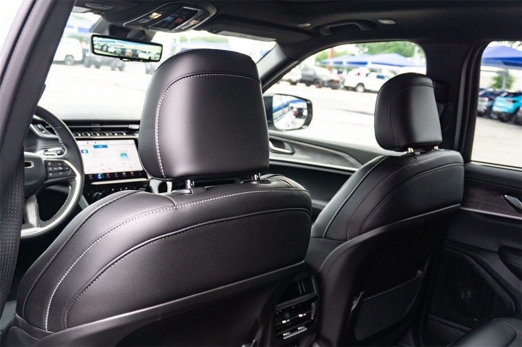 2025 Jeep Grand Cherokee GRAND CHEROKEE LIMITED 4X2