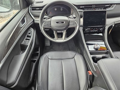 2025 Jeep Grand Cherokee GRAND CHEROKEE LIMITED 4X2