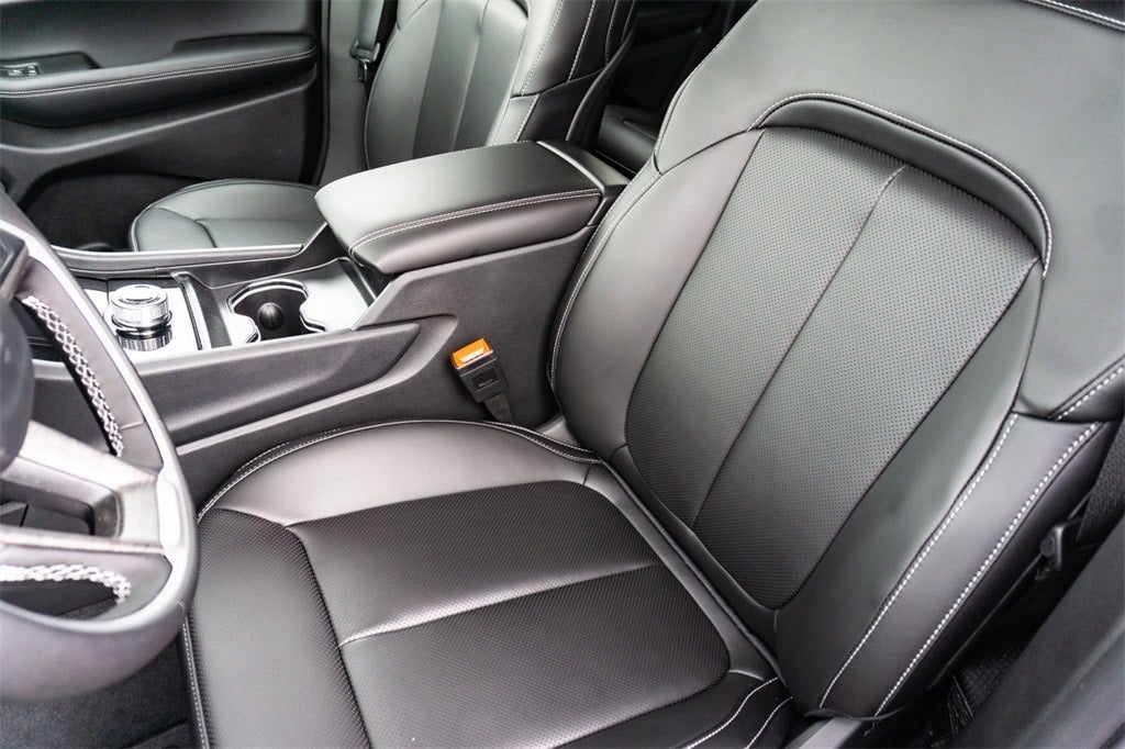 2025 Jeep Grand Cherokee GRAND CHEROKEE LIMITED 4X2