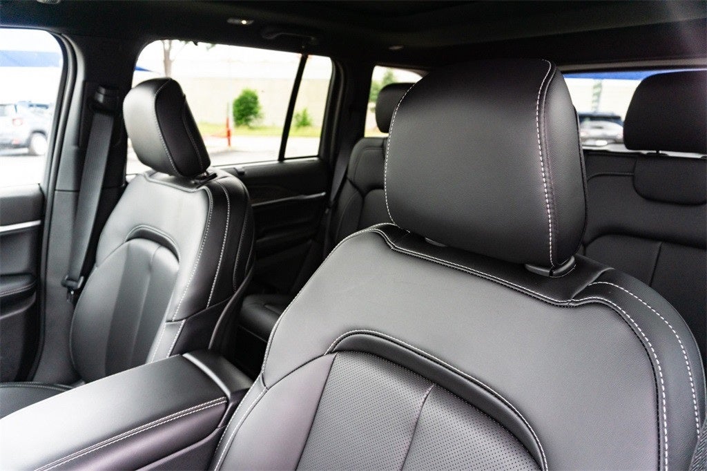 2025 Jeep Grand Cherokee GRAND CHEROKEE LIMITED 4X2