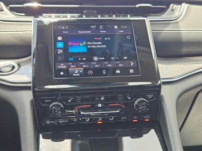 2023 Jeep Grand Cherokee Laredo 4x4