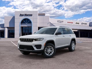 2026 Jeep Grand Cherokee GRAND CHEROKEE LAREDO X 4X4