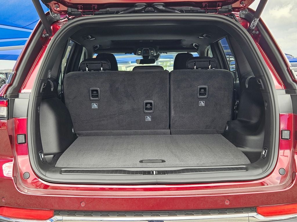 2026 Jeep Grand Cherokee GRAND CHEROKEE LAREDO X 4X4