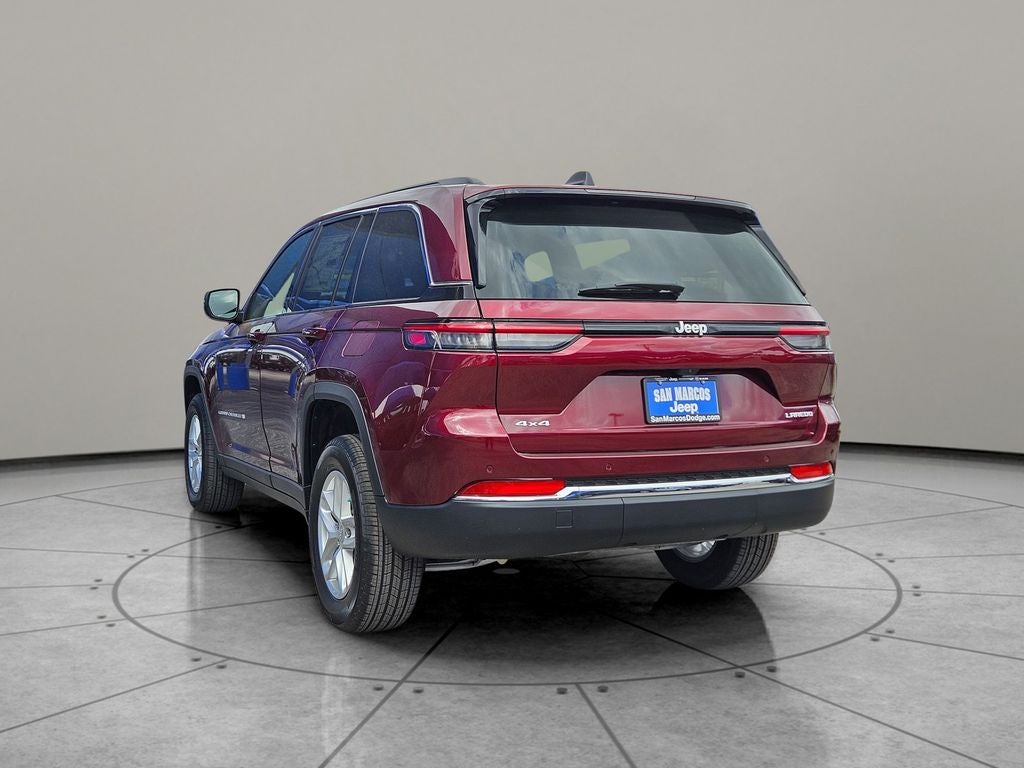 2026 Jeep Grand Cherokee GRAND CHEROKEE LAREDO X 4X4