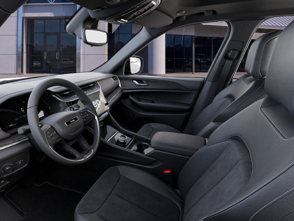 2027 Jeep Grand Cherokee GRAND CHEROKEE LAREDO ALTITUDE 4X4