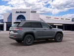 2027 Jeep Grand Cherokee GRAND CHEROKEE LAREDO ALTITUDE 4X4