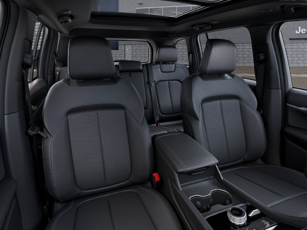 2027 Jeep Grand Cherokee GRAND CHEROKEE LIMITED RESERVE 4X4