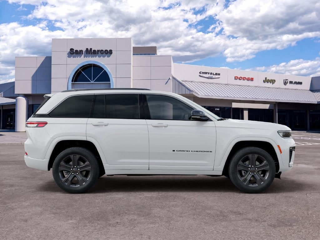2027 Jeep Grand Cherokee GRAND CHEROKEE LIMITED RESERVE 4X4