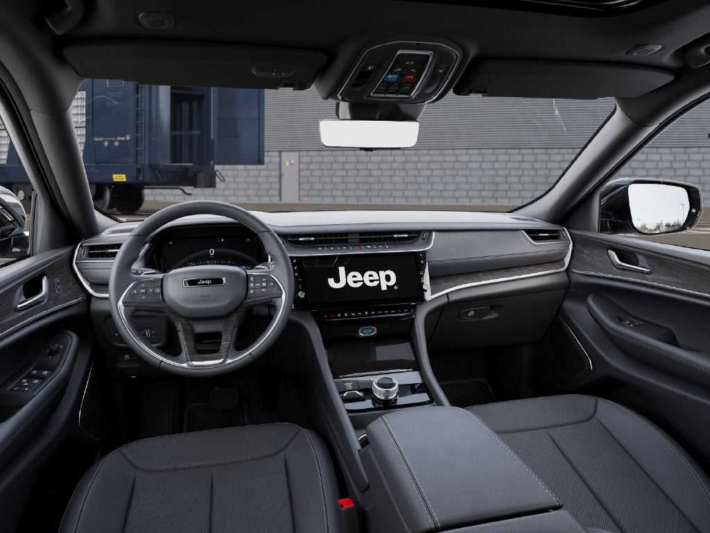 2027 Jeep Grand Cherokee GRAND CHEROKEE LIMITED RESERVE 4X4
