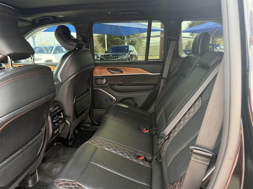 2023 Jeep Grand Cherokee Summit Reserve 4x4