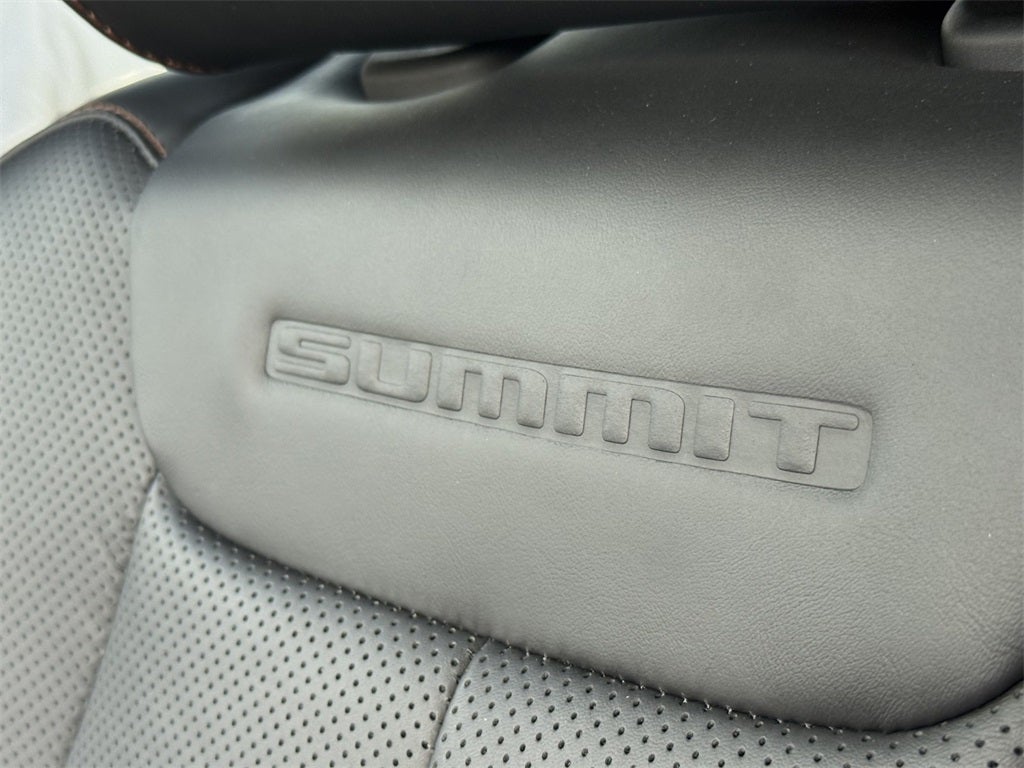 2023 Jeep Grand Cherokee Summit Reserve 4x4