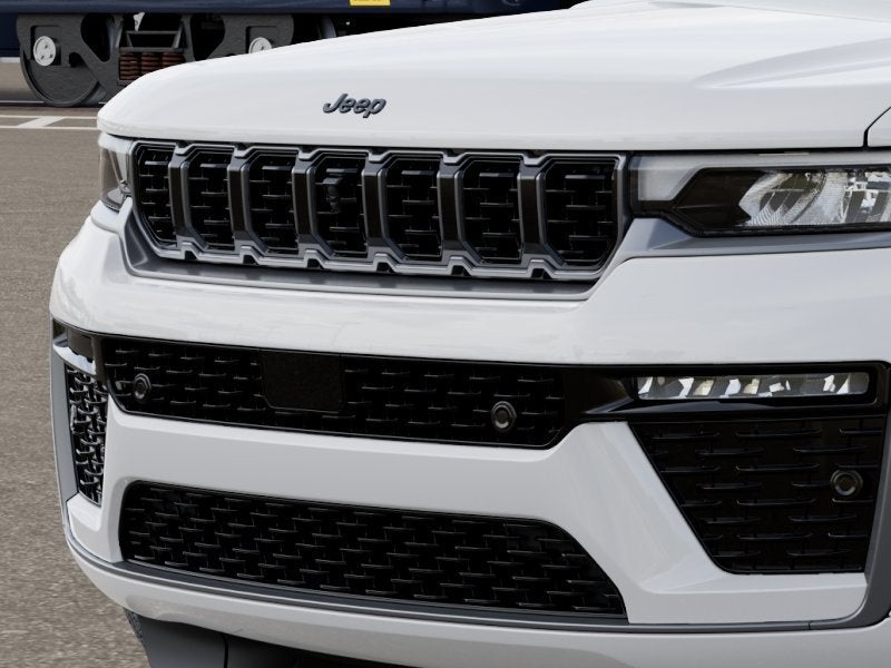 2027 Jeep Grand Cherokee GRAND CHEROKEE SUMMIT 4X4