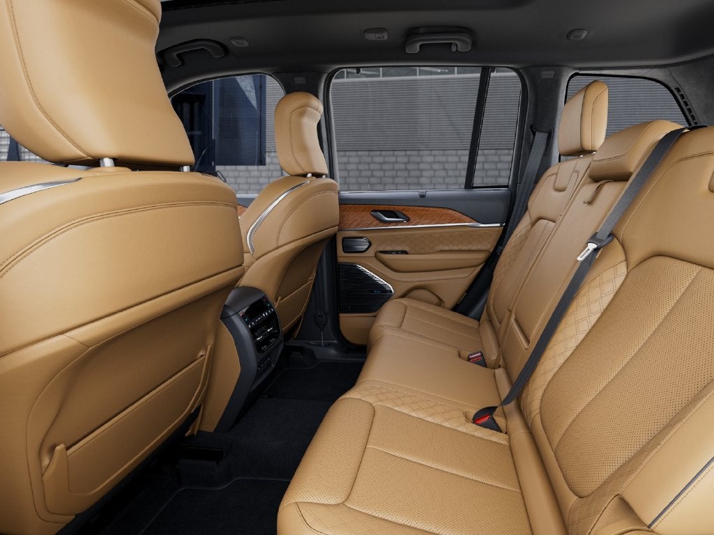 2027 Jeep Grand Cherokee GRAND CHEROKEE SUMMIT 4X4