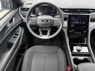 2026 Jeep Grand Cherokee GRAND CHEROKEE L LAREDO 4X2