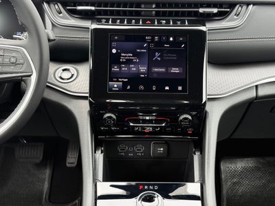 2026 Jeep Grand Cherokee GRAND CHEROKEE L LAREDO 4X2
