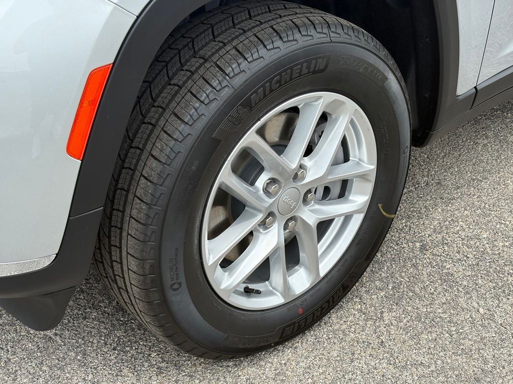 2026 Jeep Grand Cherokee GRAND CHEROKEE L LAREDO 4X2