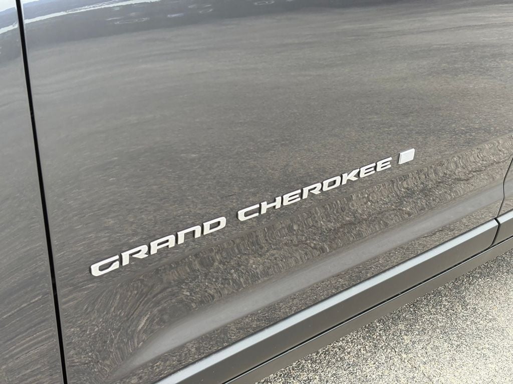 2026 Jeep Grand Cherokee GRAND CHEROKEE L LAREDO X 4X2