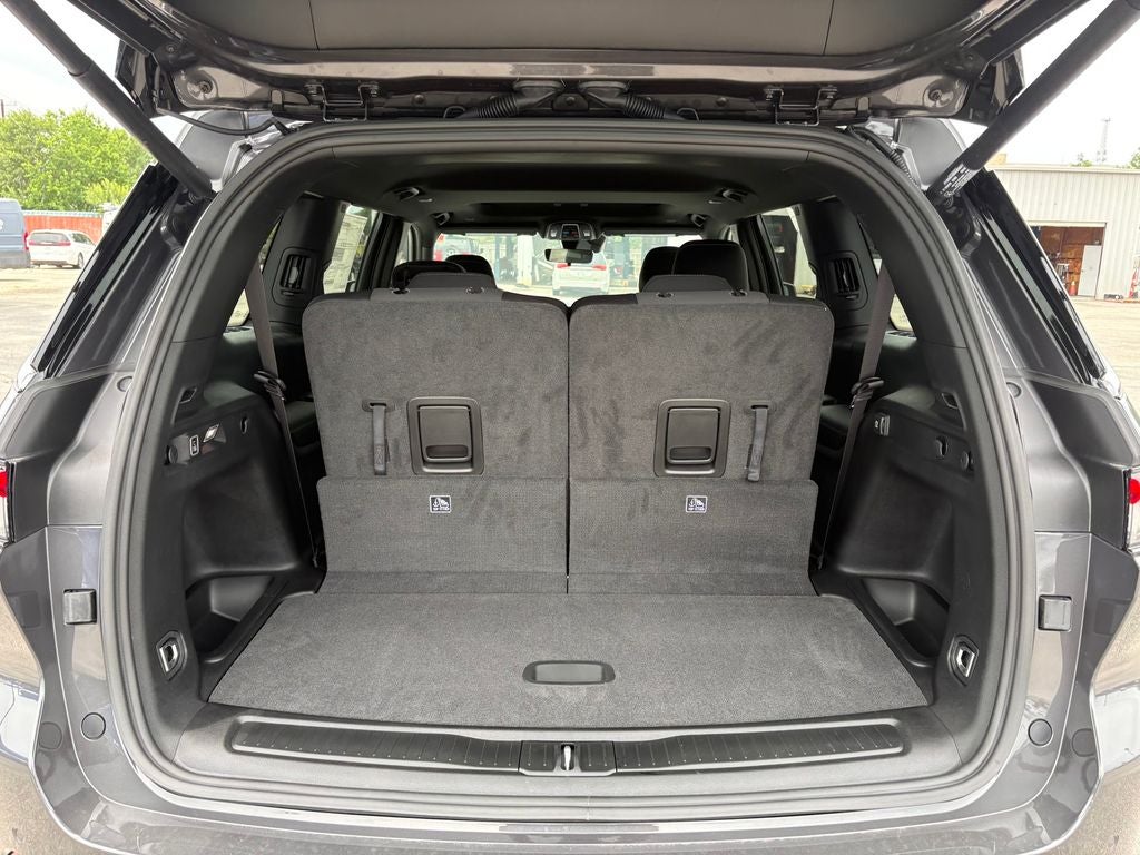 2026 Jeep Grand Cherokee GRAND CHEROKEE L LAREDO X 4X2