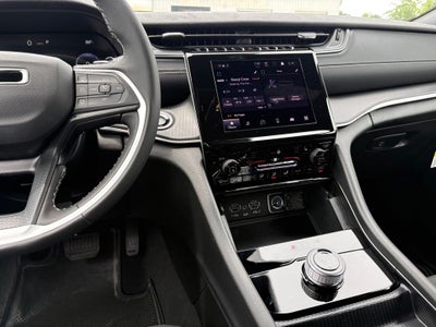2026 Jeep Grand Cherokee GRAND CHEROKEE L LAREDO X 4X2