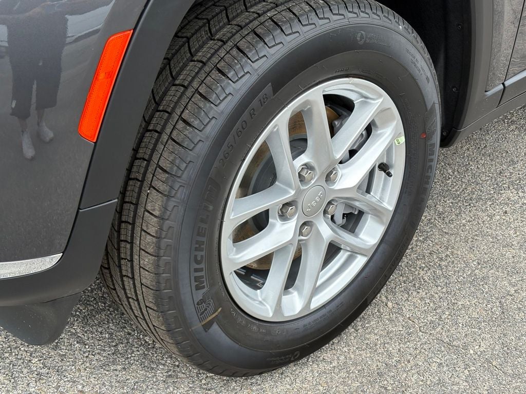 2026 Jeep Grand Cherokee GRAND CHEROKEE L LAREDO X 4X2
