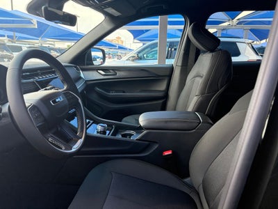2026 Jeep Grand Cherokee GRAND CHEROKEE L LAREDO 4X2