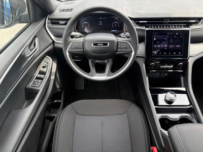2026 Jeep Grand Cherokee GRAND CHEROKEE L LAREDO 4X2