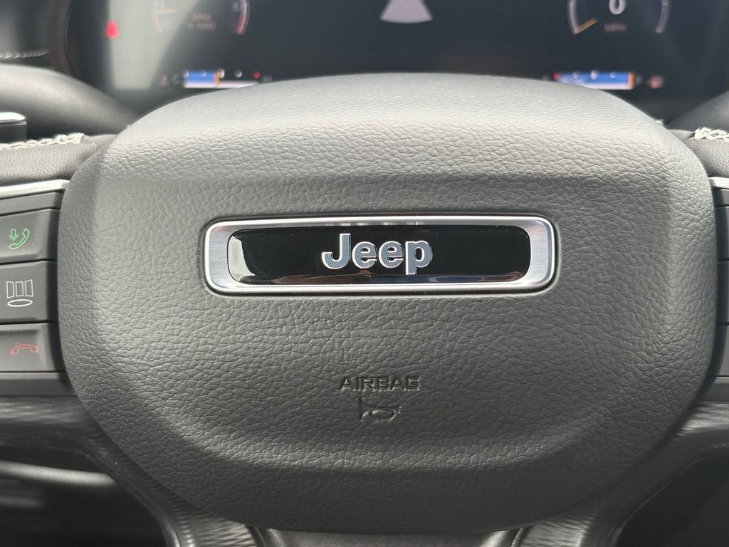2026 Jeep Grand Cherokee GRAND CHEROKEE L LAREDO 4X2