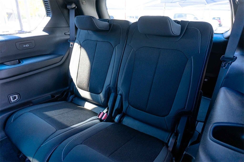 2025 Jeep Grand Cherokee GRAND CHEROKEE L LAREDO X 4X2