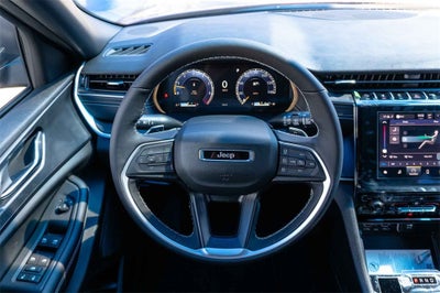 2025 Jeep Grand Cherokee GRAND CHEROKEE L LAREDO X 4X2