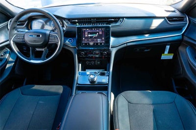 2025 Jeep Grand Cherokee GRAND CHEROKEE L LAREDO X 4X2