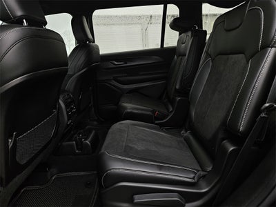 2025 Jeep Grand Cherokee GRAND CHEROKEE L ALTITUDE 4X2