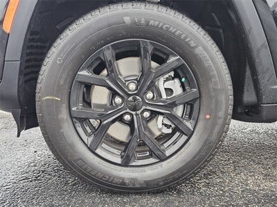 2025 Jeep Grand Cherokee GRAND CHEROKEE L ALTITUDE 4X2