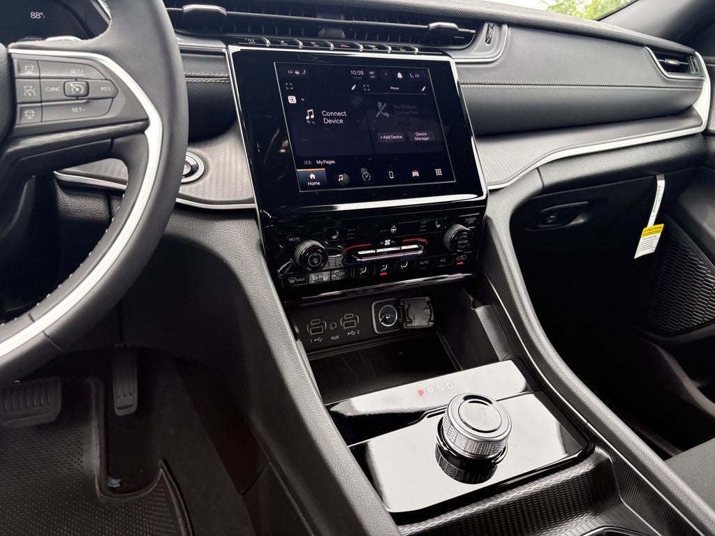 2026 Jeep Grand Cherokee GRAND CHEROKEE L LAREDO X 4X2
