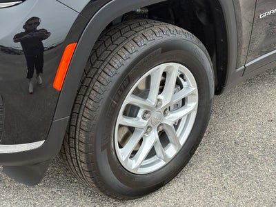 2026 Jeep Grand Cherokee GRAND CHEROKEE L LAREDO X 4X2