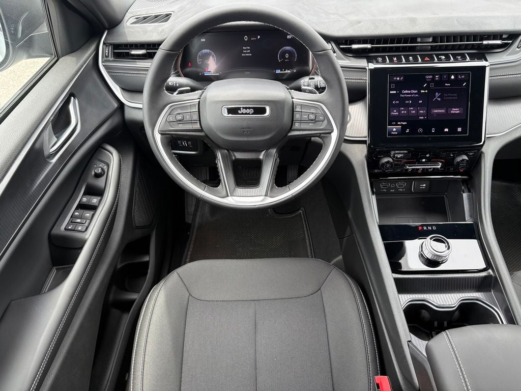 2026 Jeep Grand Cherokee GRAND CHEROKEE L LAREDO X 4X2