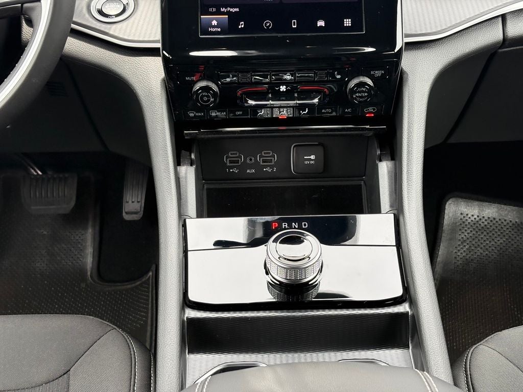 2026 Jeep Grand Cherokee GRAND CHEROKEE L LAREDO X 4X2